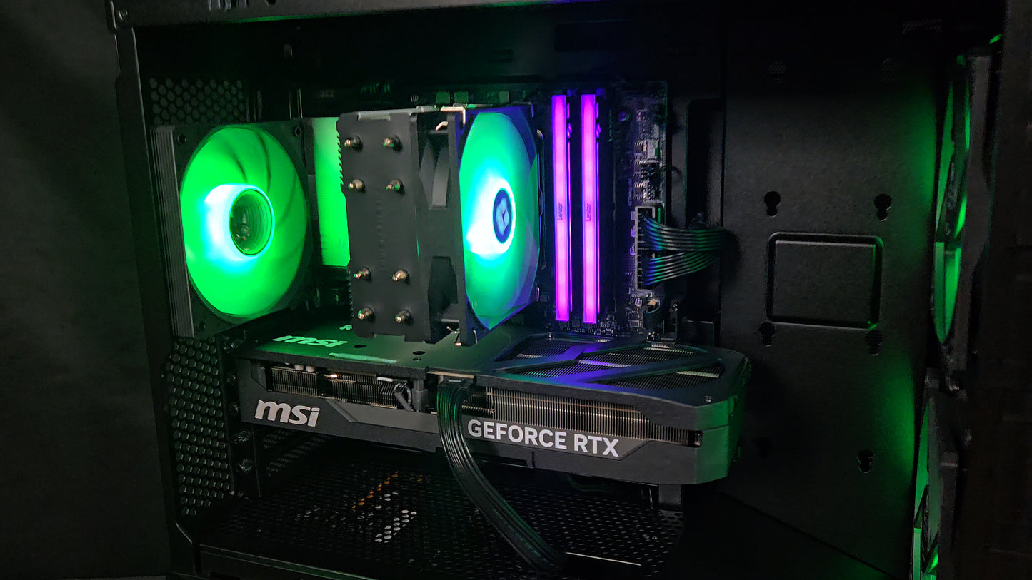 Vector 150 INF Custom (9800X3D / RTX 5080)