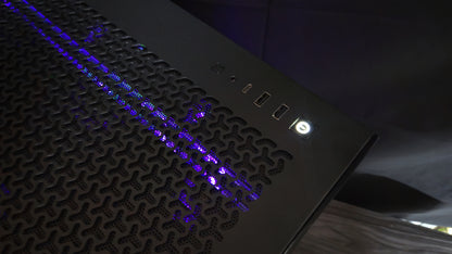 The Captain (7800X3D / 5060 Ti)