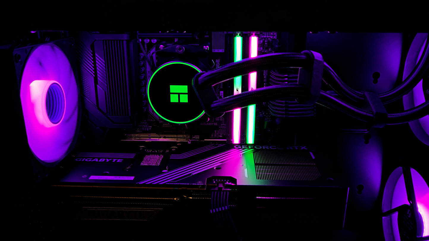 Vector 150 INF Custom (9850X3D / RTX 5080)