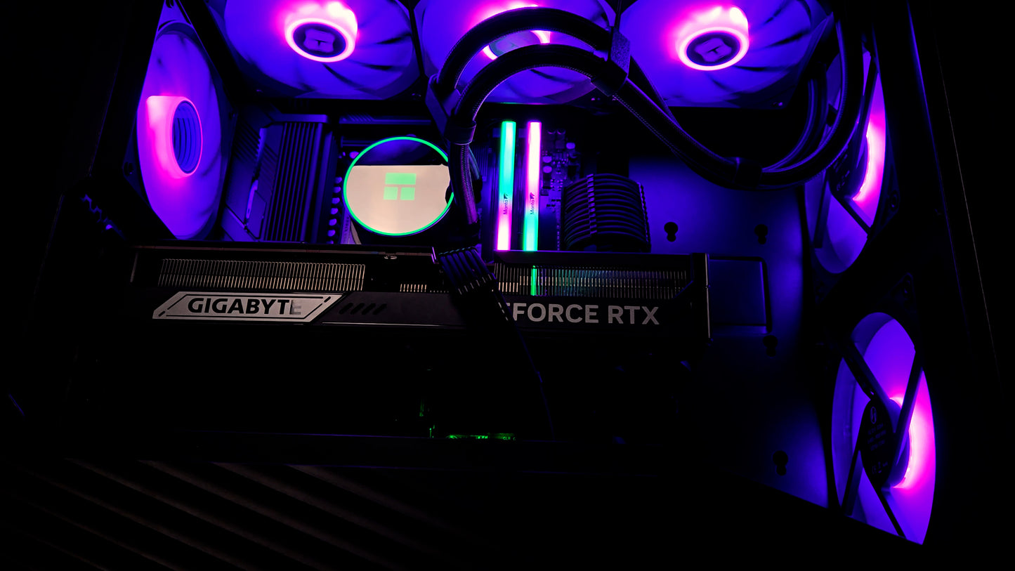 Vector 150 INF Custom (9850X3D / RTX 5080)