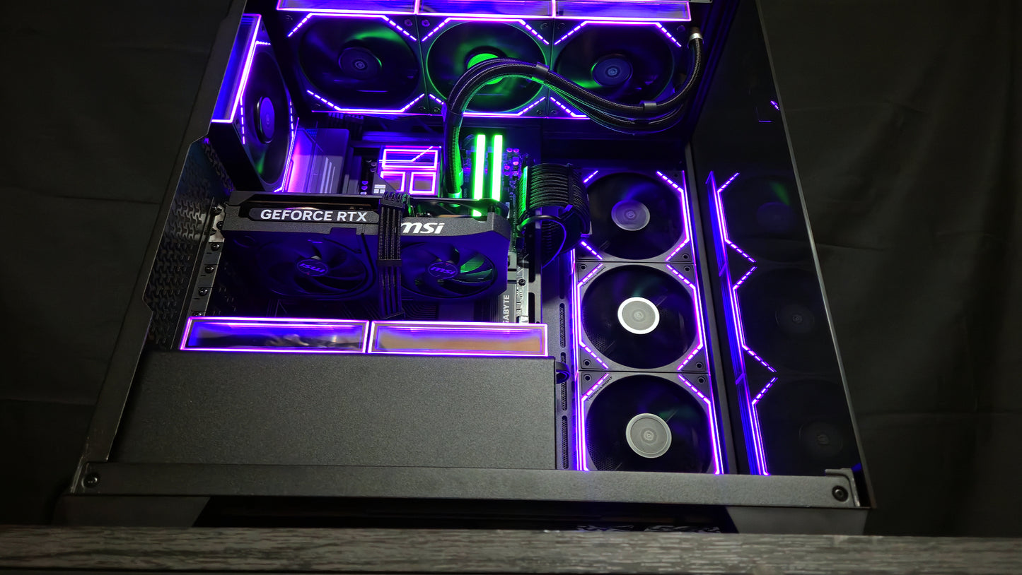 The Captain (7800X3D / 5060 Ti)