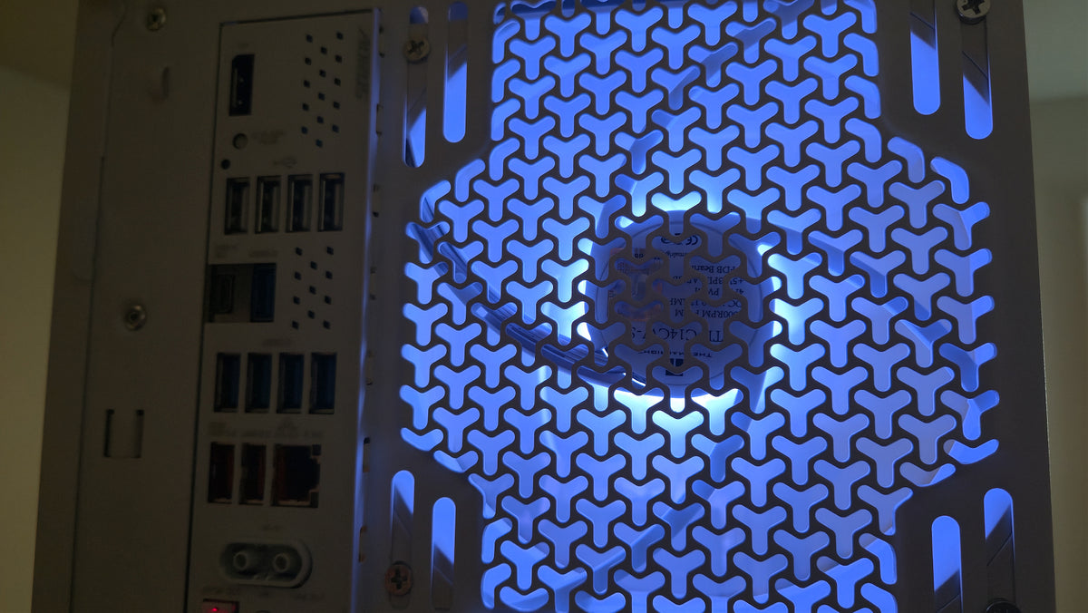 Corsair Frame 4000D Custom (9850X3D / 5070 Ti Project Zero)